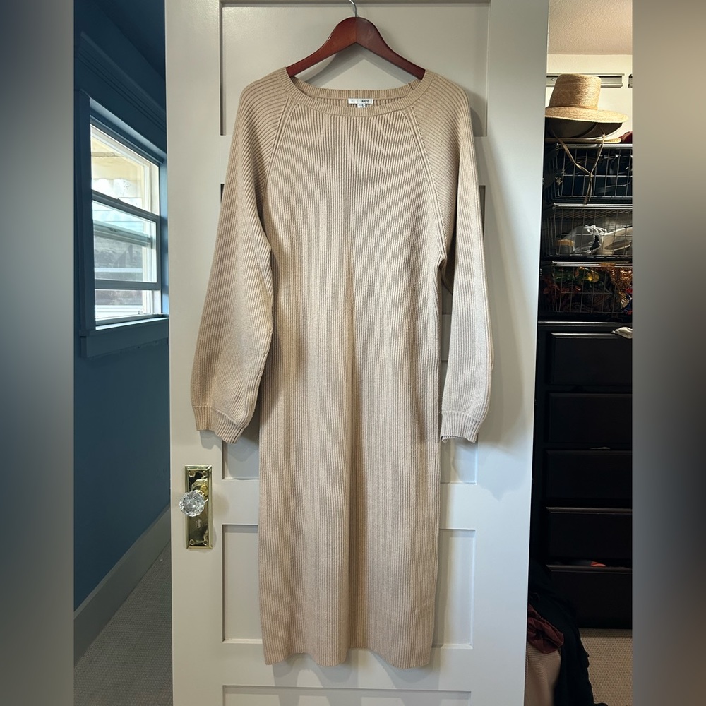 MIDI knit dress